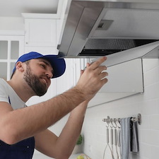 Enhancing-Your-French-Quarter-Kitchen-with-Professional-Hood-Control-Installation 0